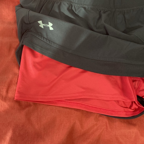 Women’s under armor running shorts with built in biker shorts - Picture 2 of 5